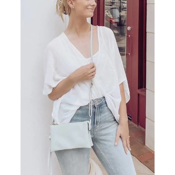 Cow Print 3 Compartment Crossbody Wristlet Bag Purse - Picture 3 of 3